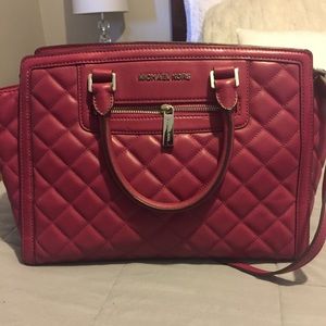 Pink Micheal Kors purse
